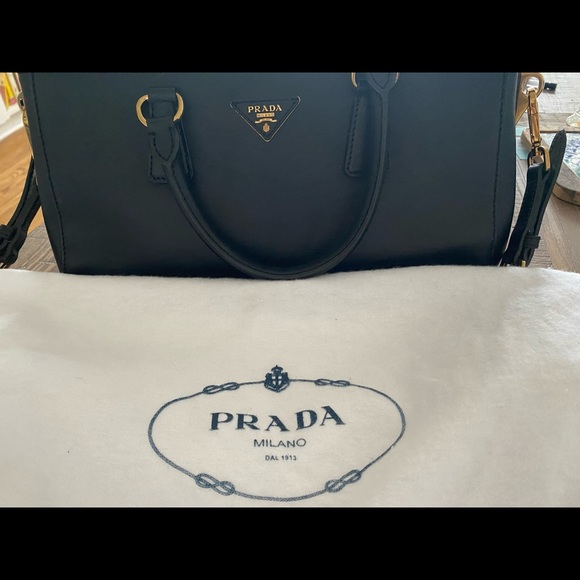 Prada Galleria Saffiano leather large bag. - Picture 5 of 6